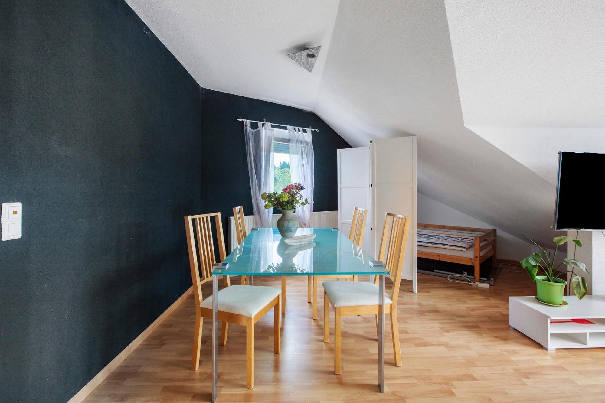 Apartment Haus Castellbergblick Dachgeschoss *